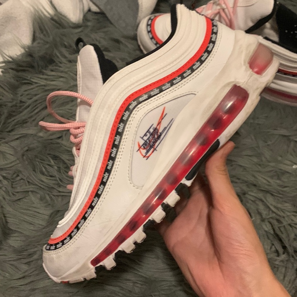 AIR MAX 97s. quality 8.5/10